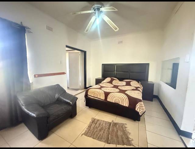 1 BEDROOM PROPERTY TO RENT IN QUEENSWOOD